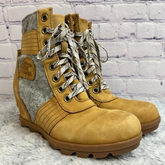 Sorel Lexie Wedge Waterproof Ankle Boots Camel Brown Gray Felt Women's 9.5 - Picture 2 of 9